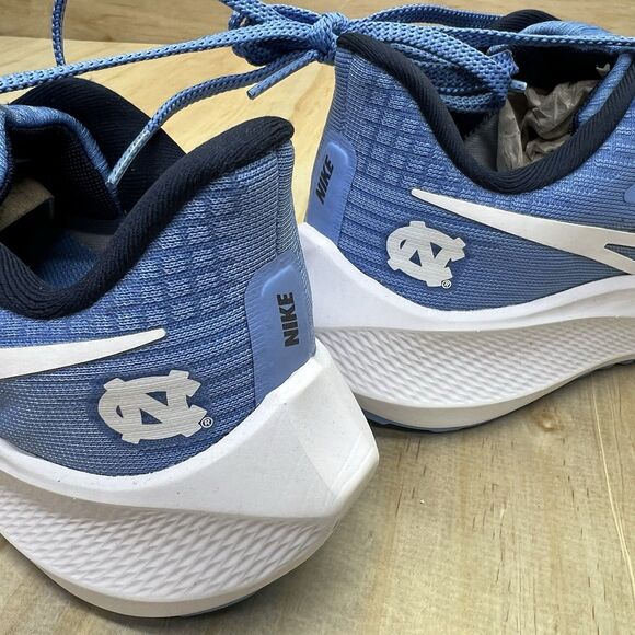 NEW Womens sz 5 North Carolina Tar Heels Nike Pegasus 39 Running Mens DR1967-400 - Picture 3 of 13